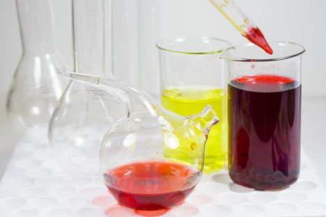 Determinazione delle ammine aromatiche dagli azobolori - TS EN ISO 14362-1