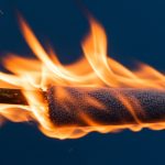 Test di infiammabilità superficiale di tappeti e moquette