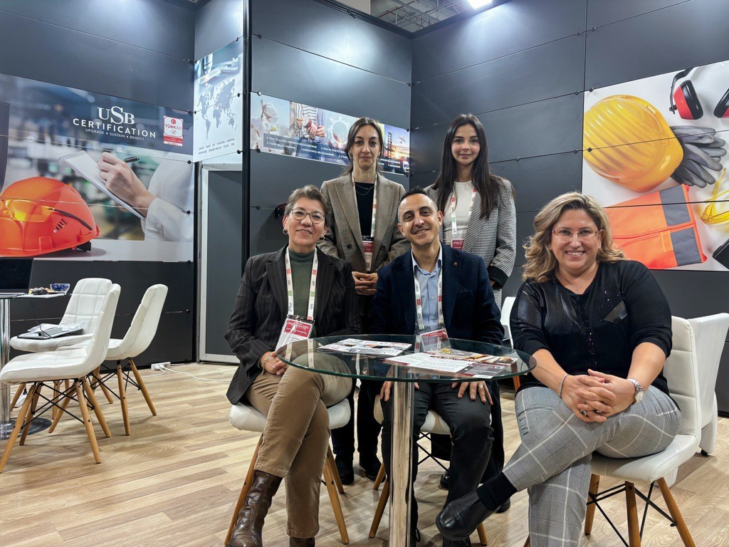 Sektör Paydaşlarıyla İş Birliği ve İletişim