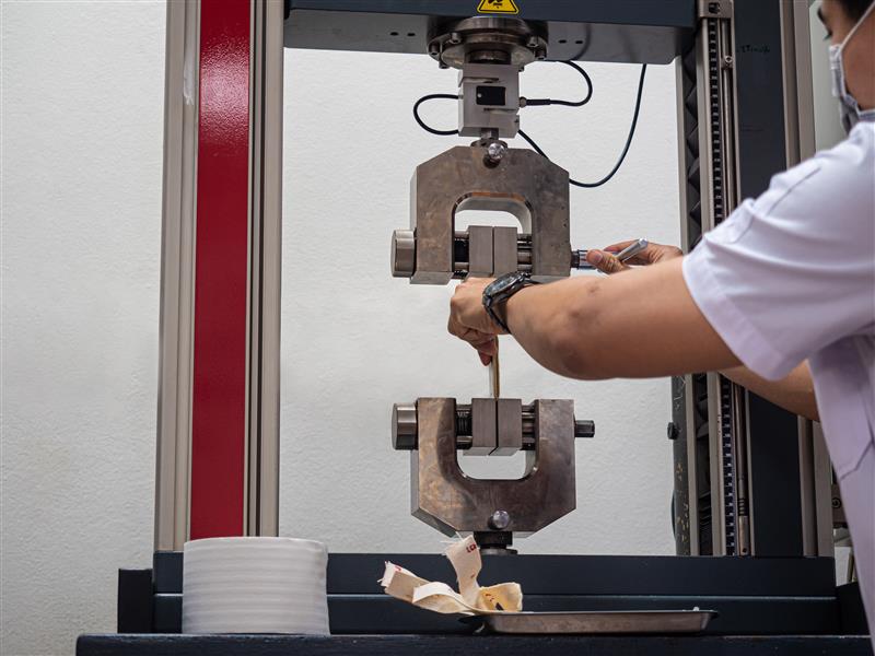 Sosteniamo la vostra qualità con test di competenze! Potete chiedere di partecipare.